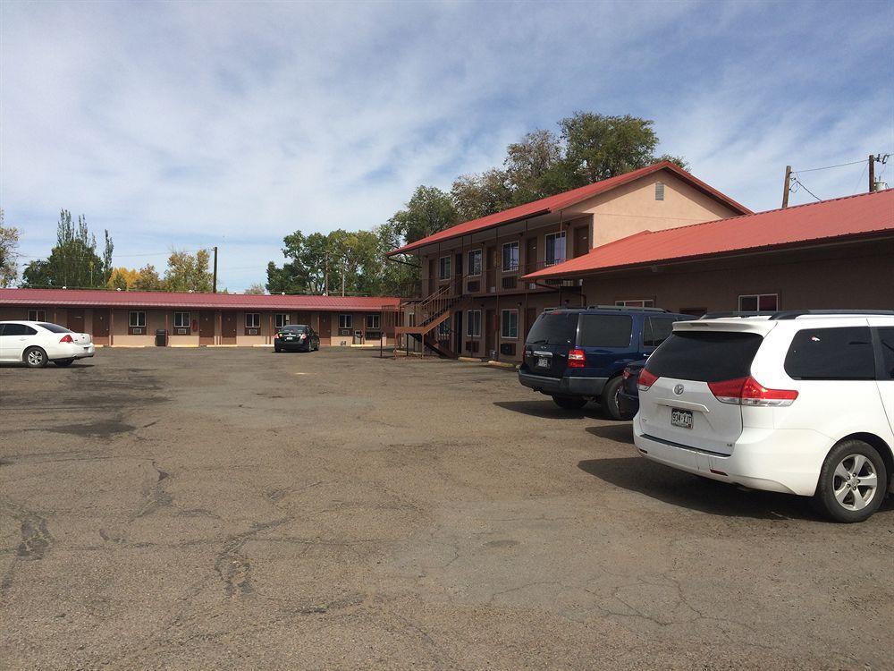 Valley Motel Аламоса Екстер'єр фото